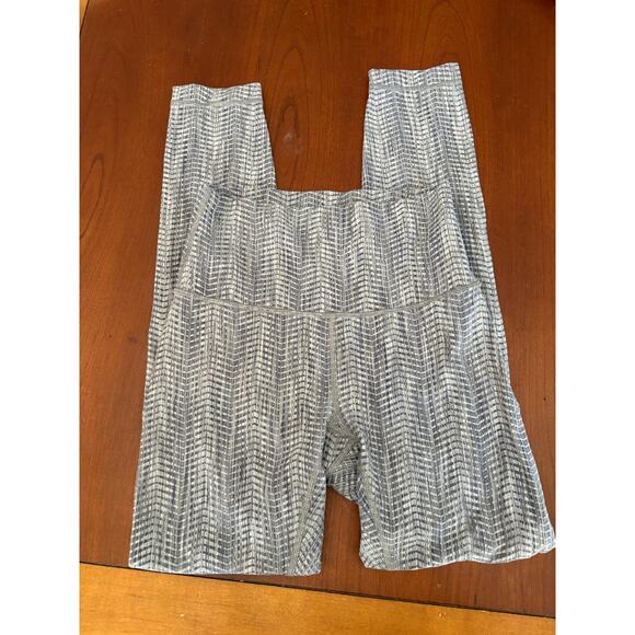 Lululemon Wunder Under HR Leggings Size 4 - Picture 6 of 6
